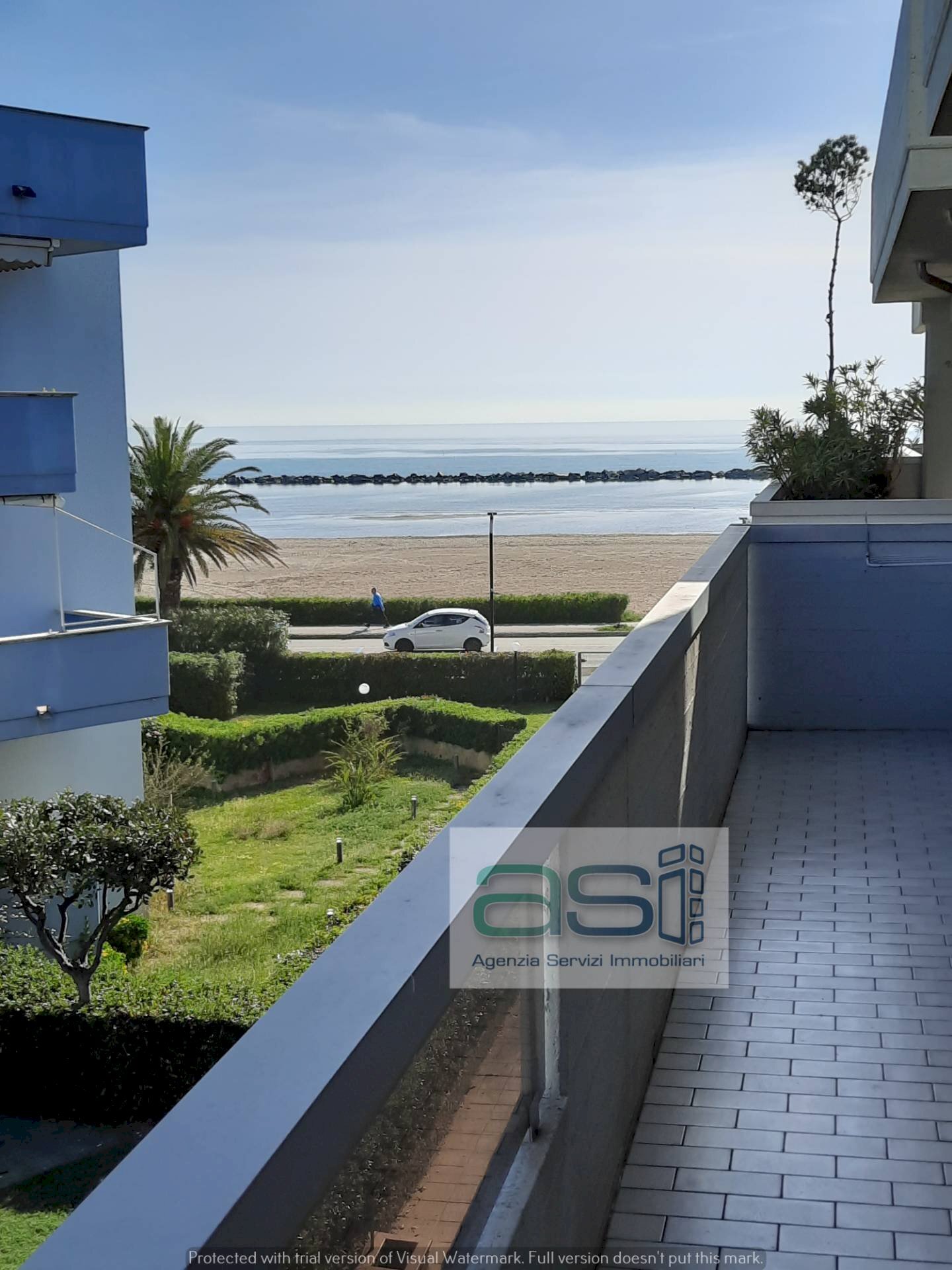 Three-room apartment lungomare Italia, Martinsicuro - photo 2