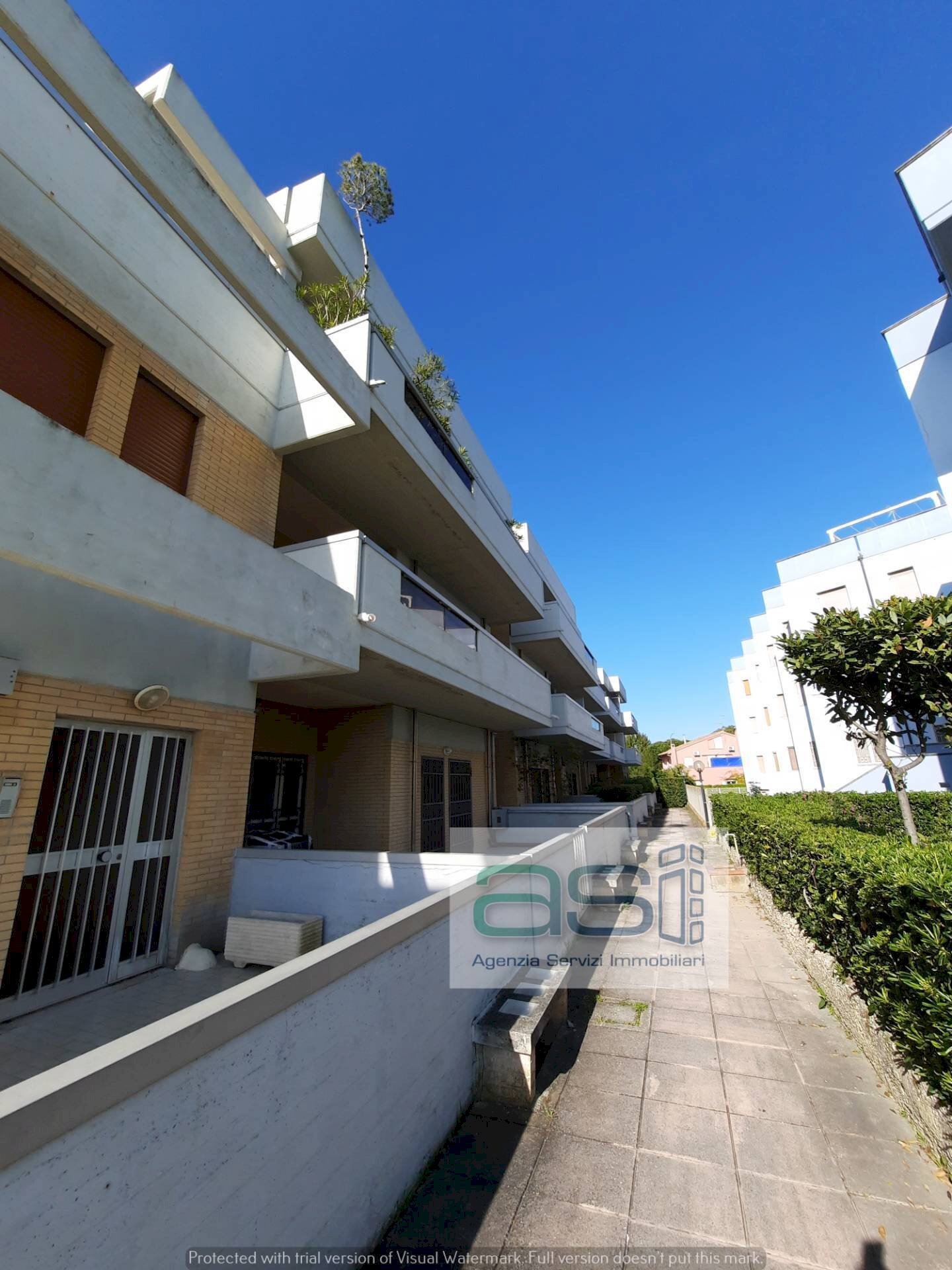 Three-room apartment lungomare Italia, Martinsicuro - photo 3