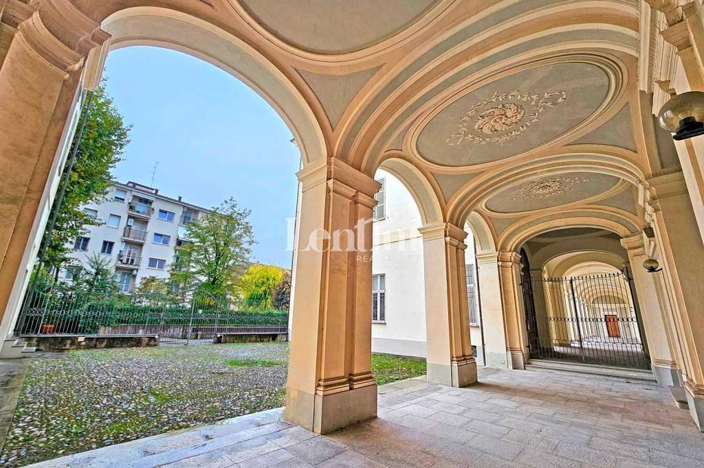 Interno palazzo - Appartamento via Corte d'Appello, Casale Monferrato - foto 1