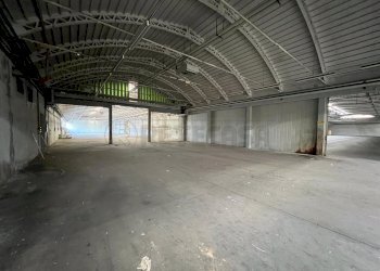 AREA DI PRODUZIONE - Locale Commerciale Via Giuseppe Parini 19, Manzano - foto 8