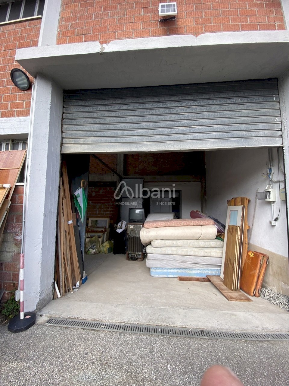 Capannone_locale magazzino_in vendita_La Spezia - - Shed Vezzano Ligure - photo 2