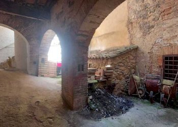 WhatsApp Image 2023-03-30 at 13.07.16.jpeg - Porzione di casa Todi - foto 12