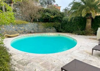 Piscina - Villa via Costantino Nigra, Rapallo - photo 4