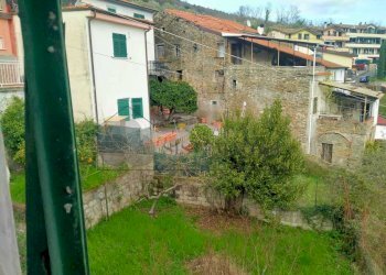 WhatsApp Image 2023-04-28 at 17.49.10 (3).jpeg - Terratetto - Terracielo via stadano  snc, Aulla - foto 1