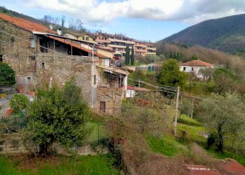 WhatsApp Image 2023-04-28 at 17.49.10 (1).jpeg - Terratetto - Terracielo via stadano  snc, Aulla - foto 10