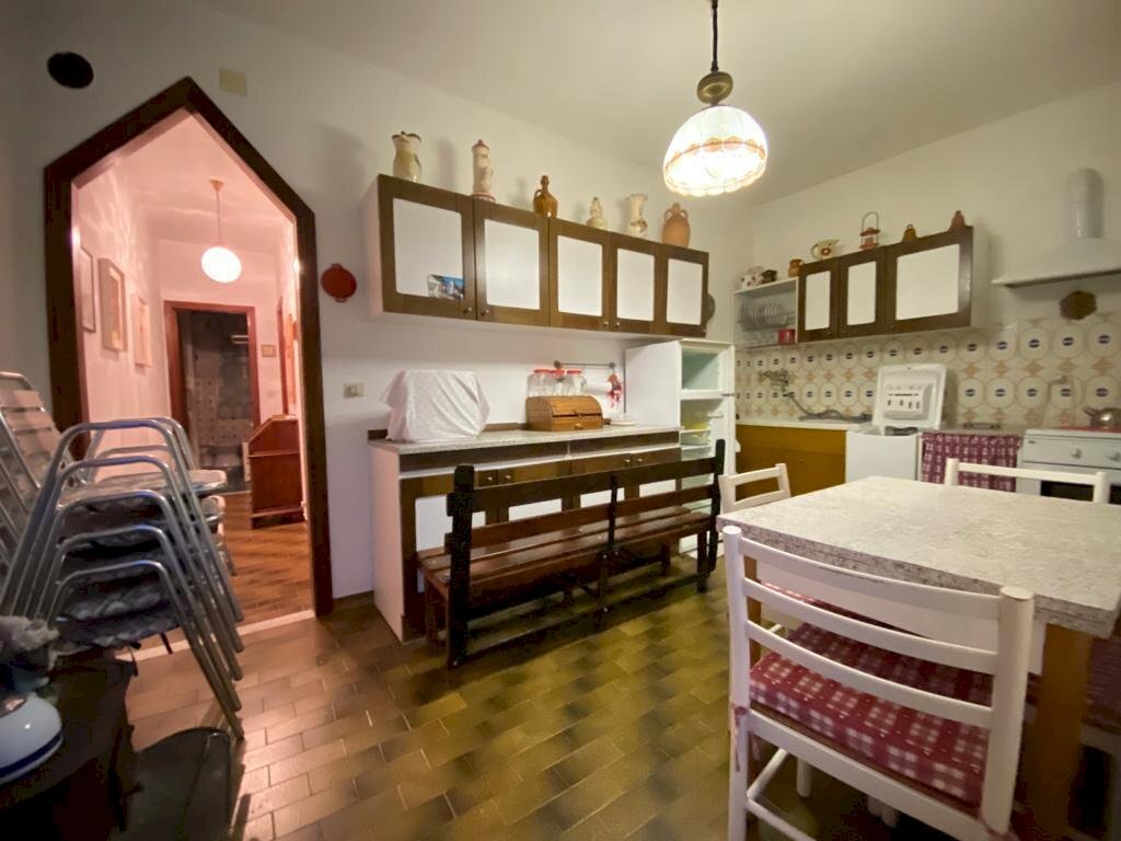 WhatsApp Image 2023-03-05 at 09.54.40 (4).jpeg - Three-family Villa via Vara Superiore 86, Urbe - photo 3