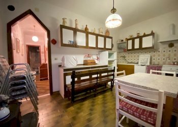 WhatsApp Image 2023-03-05 at 09.54.40 (4).jpeg - Villa Trifamiliare via Vara Superiore 86, Urbe - foto 3