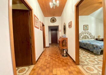 WhatsApp Image 2023-03-05 at 09.54.40 (14).jpeg - Villa Trifamiliare via Vara Superiore 86, Urbe - foto 8