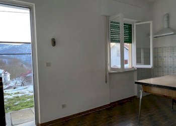 WhatsApp Image 2023-03-05 at 09.55.41 (12).jpeg - Villa Trifamiliare via Vara Superiore 86, Urbe - foto 11