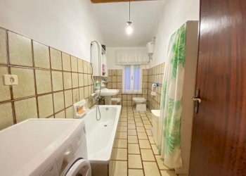 WhatsApp Image 2023-03-05 at 09.54.40 (19).jpeg - Villa Trifamiliare via Vara Superiore 86, Urbe - foto 14