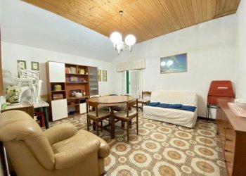 WhatsApp Image 2023-03-05 at 09.54.40 (21).jpeg - Villa Trifamiliare via Vara Superiore 86, Urbe - foto 16