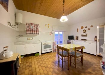 WhatsApp Image 2023-03-05 at 09.54.40 (23).jpeg - Villa Trifamiliare via Vara Superiore 86, Urbe - foto 18