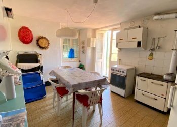 2.jpg - Appartamento Via Roma 10, Urbe - foto 6