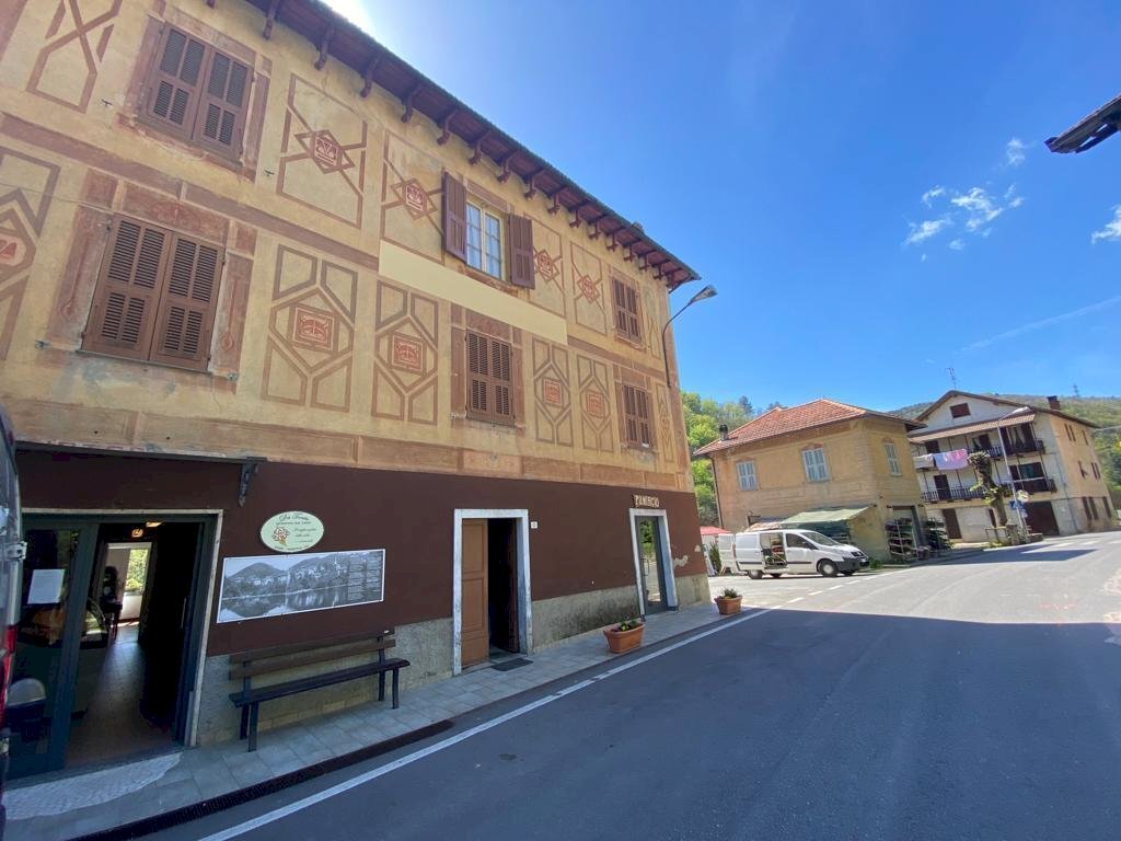 6.jpg - Quadrilocale SP1 11, Urbe - foto 1