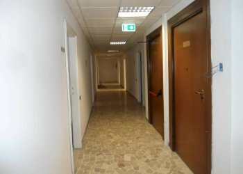 INGR - Ufficio via Giovanni Battista Morgagni, Bologna (zona Centro Storico) - foto 11