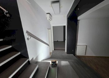 Camera da letto - Shop piazza dell'Otto Agosto, Bologna (neighborhood Irnerio) - photo 14