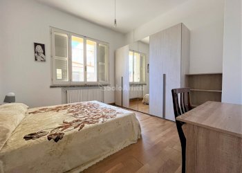 Four-room apartment Catanzaro - photo 1