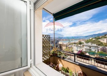 Trilocale Via Mario E Nicolo' Dagnino, 11 
 Pegli, Genova (zona Pegli) - foto 3