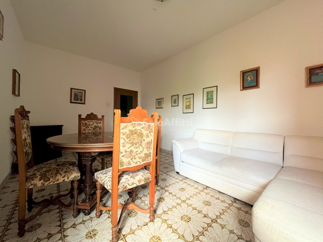 Three-room apartment Catanzaro - photo 2
