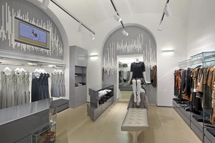 52142773.jpg - Locale Commerciale Via Cherea, Lucca - foto 2