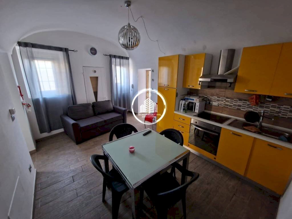 Cucina - Appartamento corso San Secondo, 24, Bra - foto 1