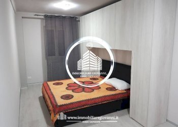 camera da letto - Appartamento piazza 20 Settembre, Bra - foto 4