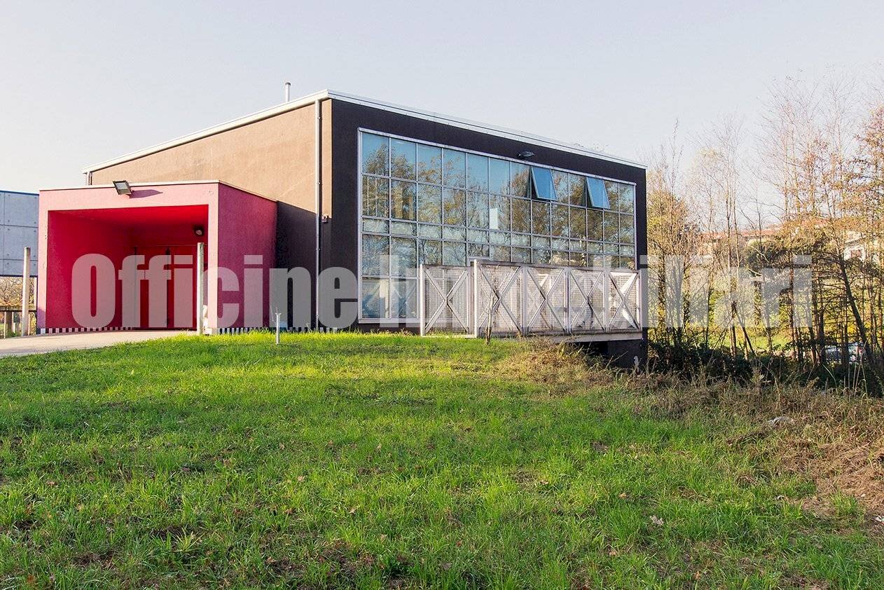 facciata - Capannone strada Provinciale della Selvagna, Gazzada Schianno - foto 1