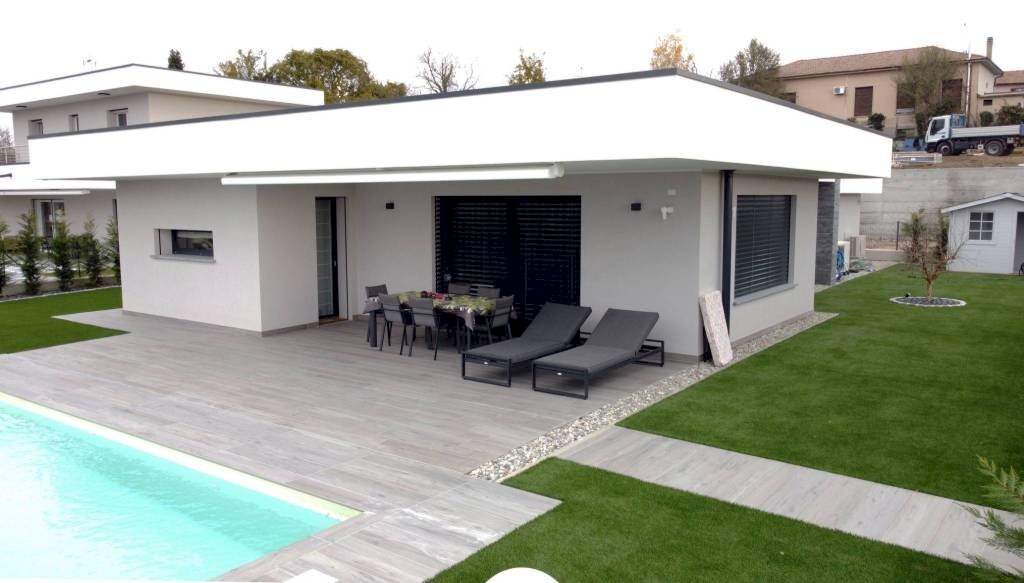 Piscina - Villa via Luigi Galvani, 26, Mornago - foto 2