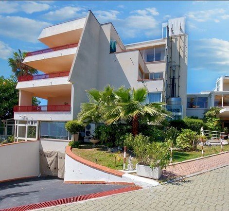 2.jpg - Albergo - Struttura ricettiva all'asta Strada Solaro 134, Sanremo - foto 1