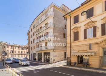 01.jpg - Locale Commerciale V. Brigida Postorino 4, Frascati - foto 2