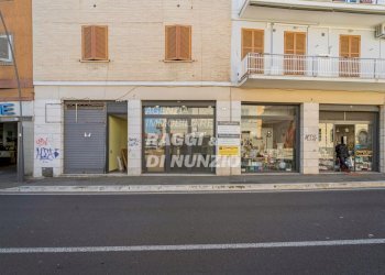 02.jpg - Locale Commerciale V. Brigida Postorino 4, Frascati - foto 1