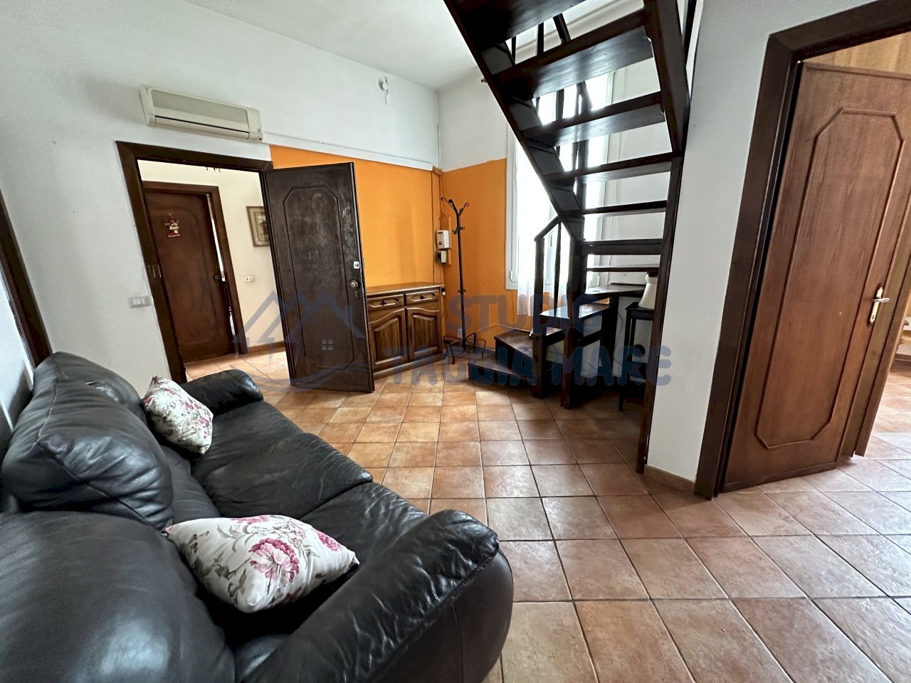 4.JPG - Portion of a house Strada Provinciale 51, Taggia - photo 1