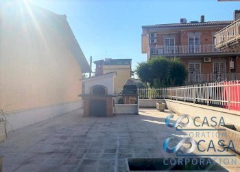 Villa a Schiera Via Roberto Melli, Roma (zona Tor Sapienza) - foto 1