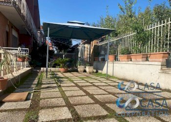 Villa a Schiera Via Roberto Melli, Roma (zona Tor Sapienza) - foto 8