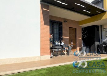 Villa a Schiera Via Oniferi, Roma - foto 2