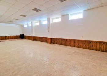 Magazzino Mondragone - foto 3