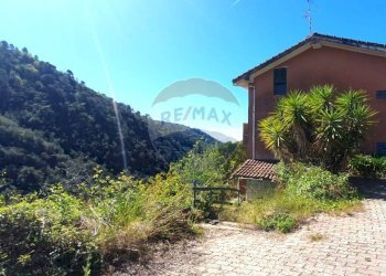 Independent house Dolceacqua, IM, Dolceacqua - photo 2