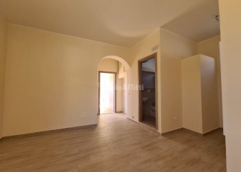 20240305_111538.jpg - Attico Via Formia 59, Catanzaro - foto 10