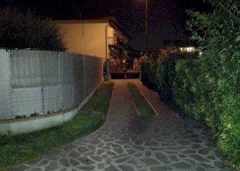 Immagine WhatsApp 2023-02-19 ore 10.36.47.jpg - Casa semi indipendente Carrara - foto 22