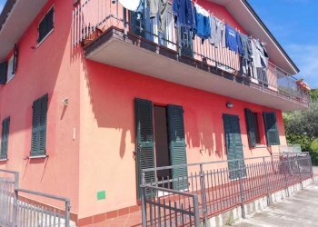 aa22e45d-ace4-43b8-b4e5-e7a88d01e27e.jpg - Villa Via Prulla 20, Sarzana - foto 25