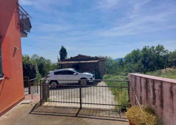 b7f733a7-f964-46f8-9095-23d0c50459fa.jpg - Villa Via Prulla 20, Sarzana - foto 26