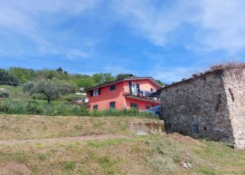 d6ff1f23-e404-4851-bcd4-e60eaabe946f.jpg - Villa Via Prulla 20, Sarzana - foto 28