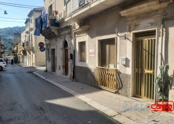 Casa indipendente VIA MEDIA PALME, Scicli - foto 2