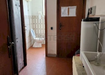 20230508_115007.jpg - Locale Commerciale Via Francesca Sud 44, Santa Maria a Monte - foto 7