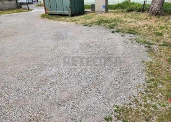 20230508_115055.jpg - Locale Commerciale Via Francesca Sud 44, Santa Maria a Monte - foto 11