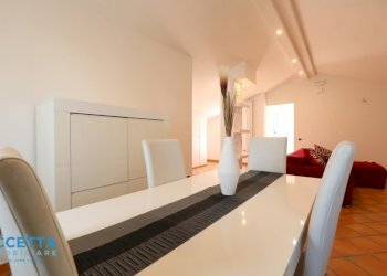 living - Attic Viale Trentino, Taranto - photo 8