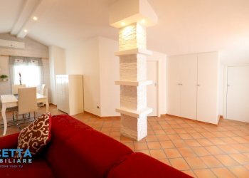 living - Attic Viale Trentino, Taranto - photo 16