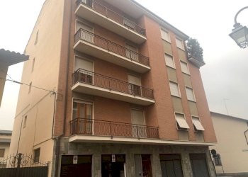 Facciata - Trilocale via Jacopo Arpino, 28, Poirino - foto 2