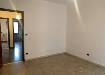 Stanza - Trilocale via Jacopo Arpino, 28, Poirino - foto 17