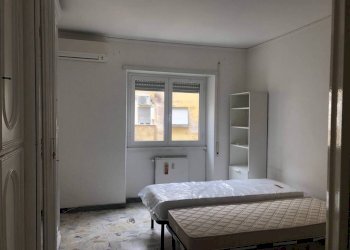 Camera da letto - Bilocale via Pietro Felter, 15, Roma - foto 3